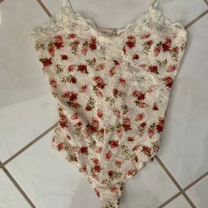 GUESS Floral Lace Thong Bodysuit/Med